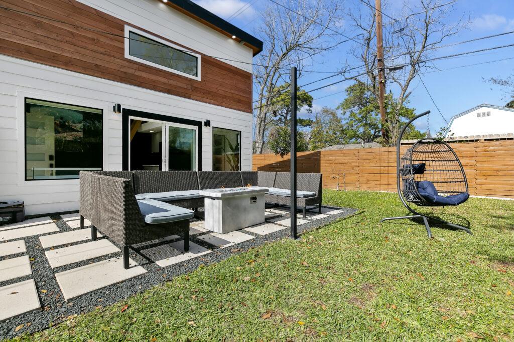 Tiny House | Central Houston, TX photo 3