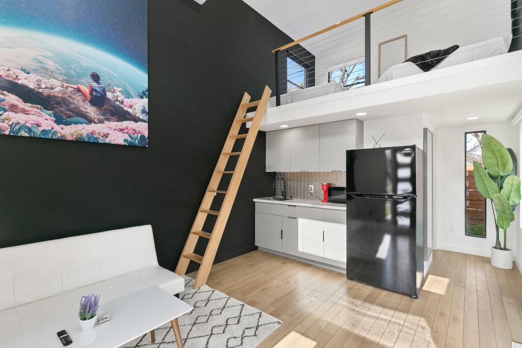Tiny House | Central Houston, TX photo 7