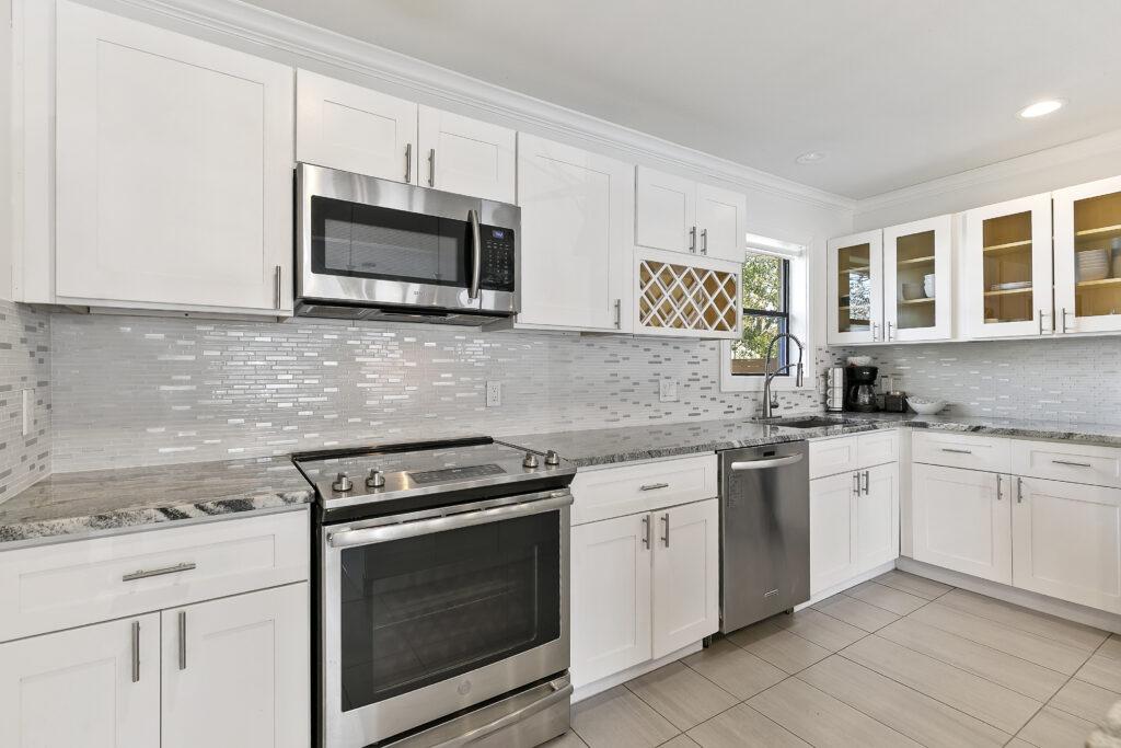 43rd St | Central | Houston, TX photo 14